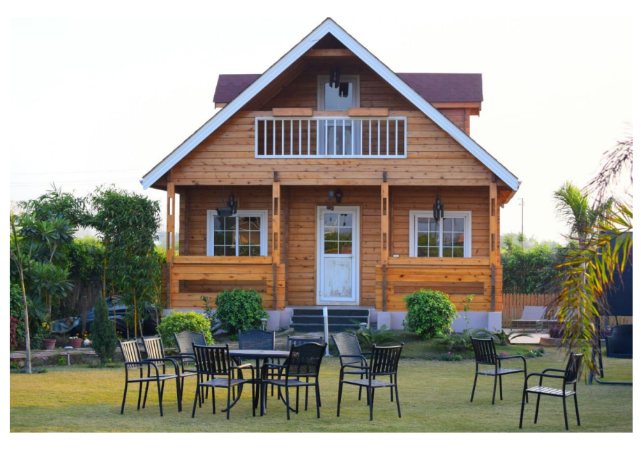 Farmhouse Details